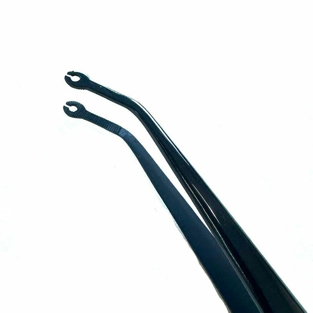 Pinça Corn Auxiliar de Sutura Black